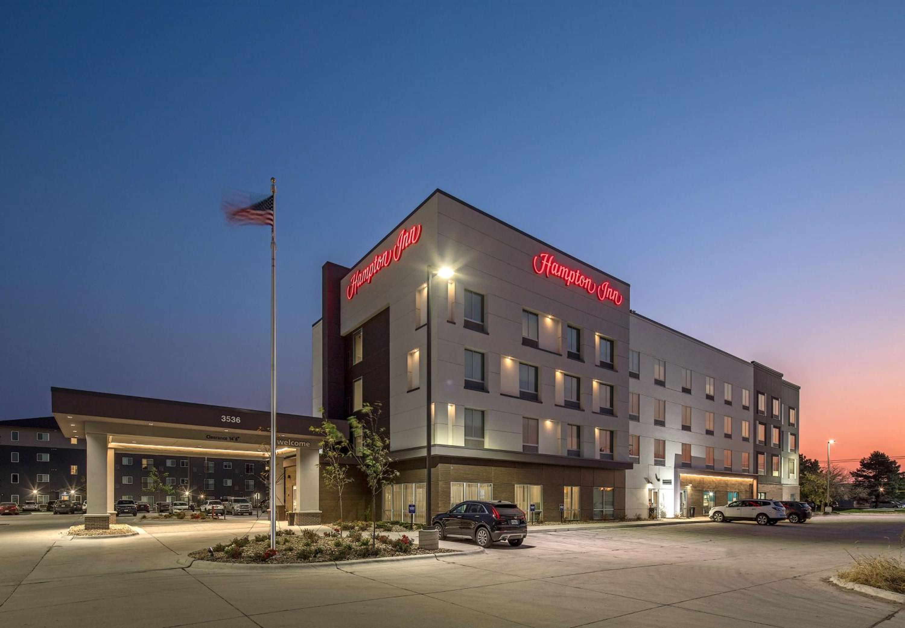Hampton Inn Columbus Ne in COLUMBUS - NE