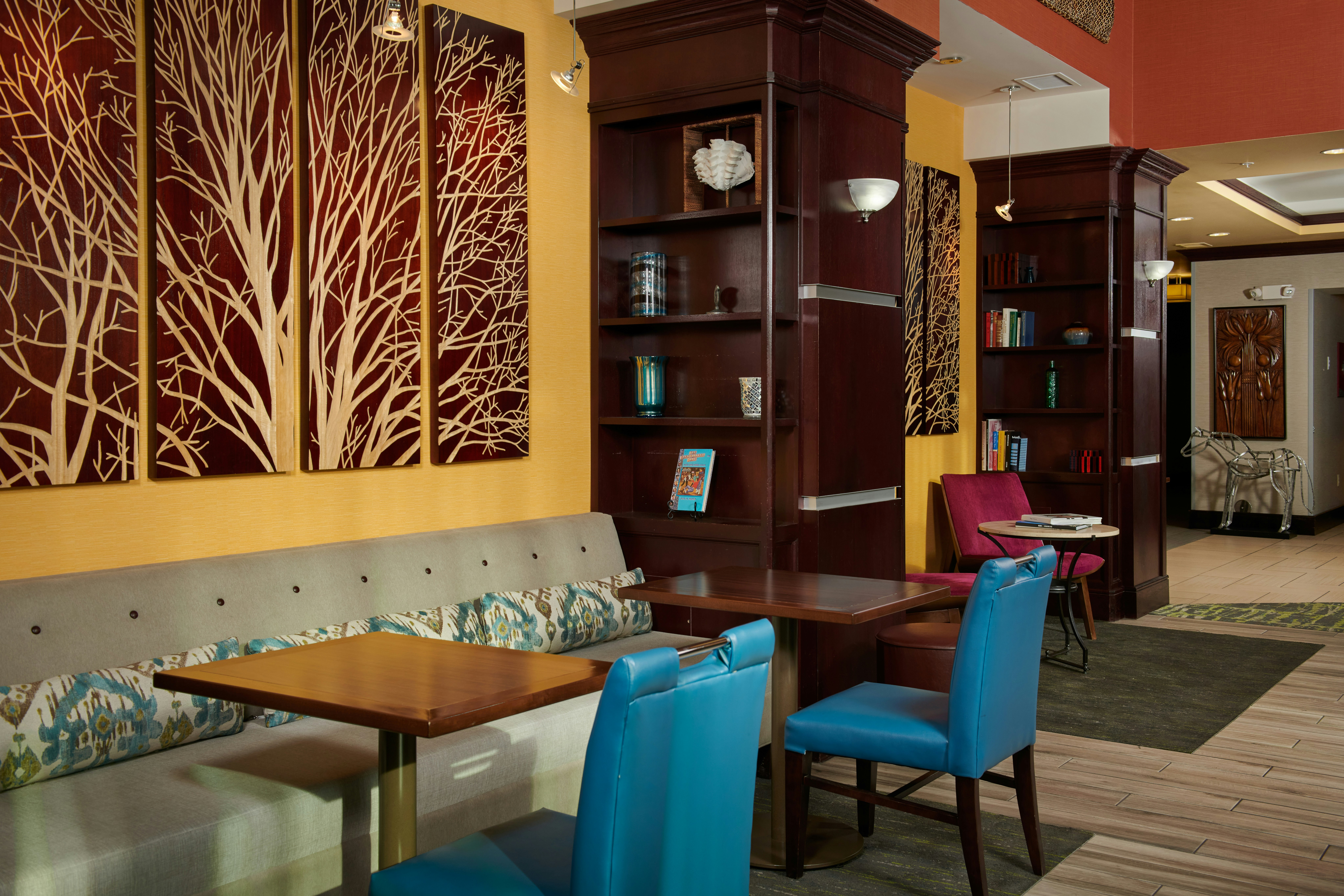 Hampton Inn & Suites Denver/Highlands Ranch 52/82