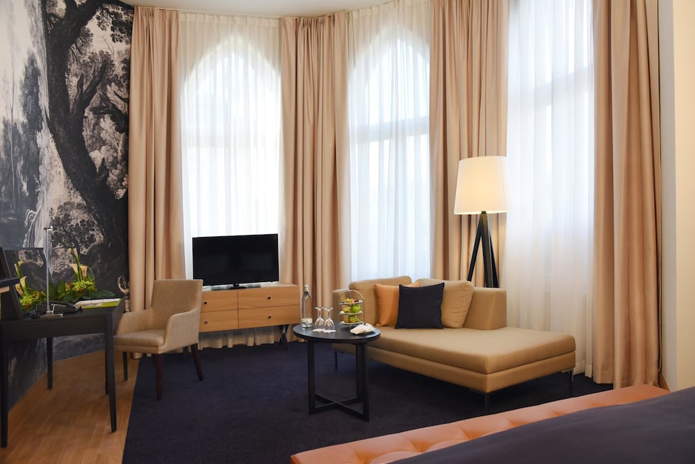 Steigenberger Hotel Bad Homburg 54/66