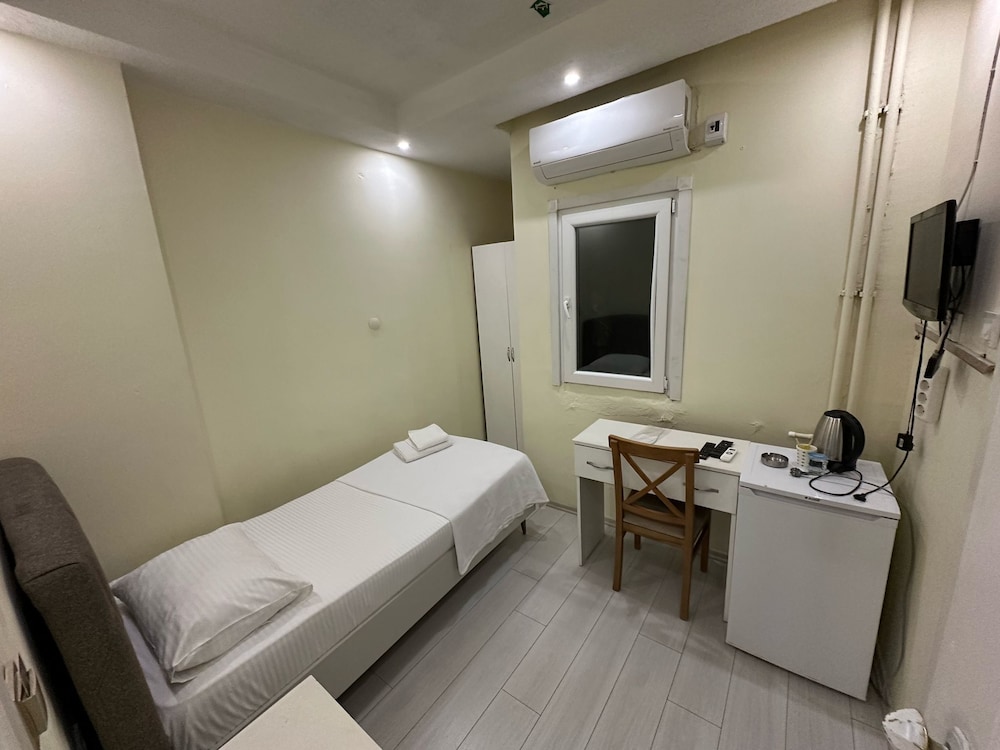 Naval Hotel Yalova 19/39