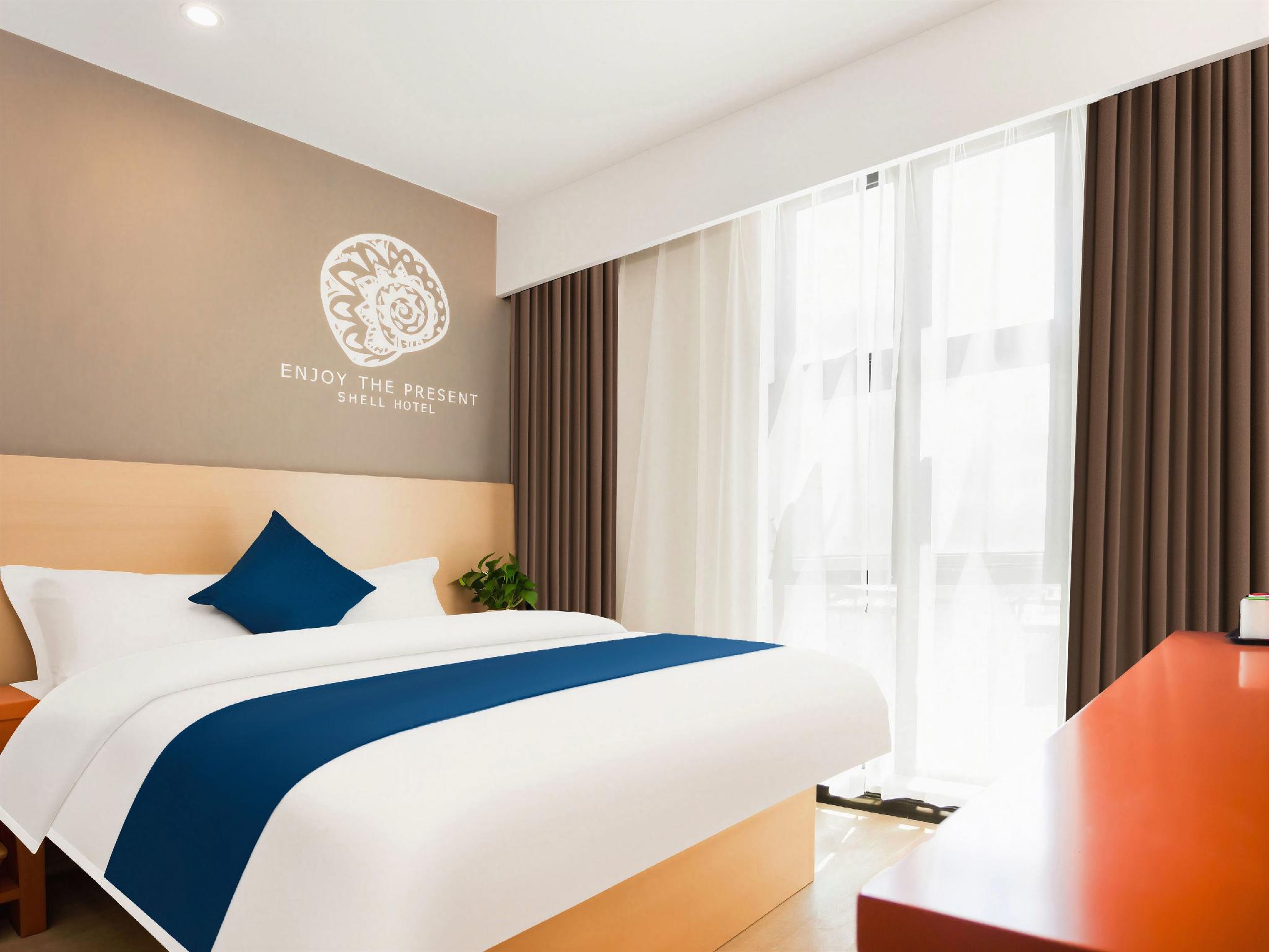 Shell Shanghai Baoshan District Aqua Road Garden City Hotel 6/19