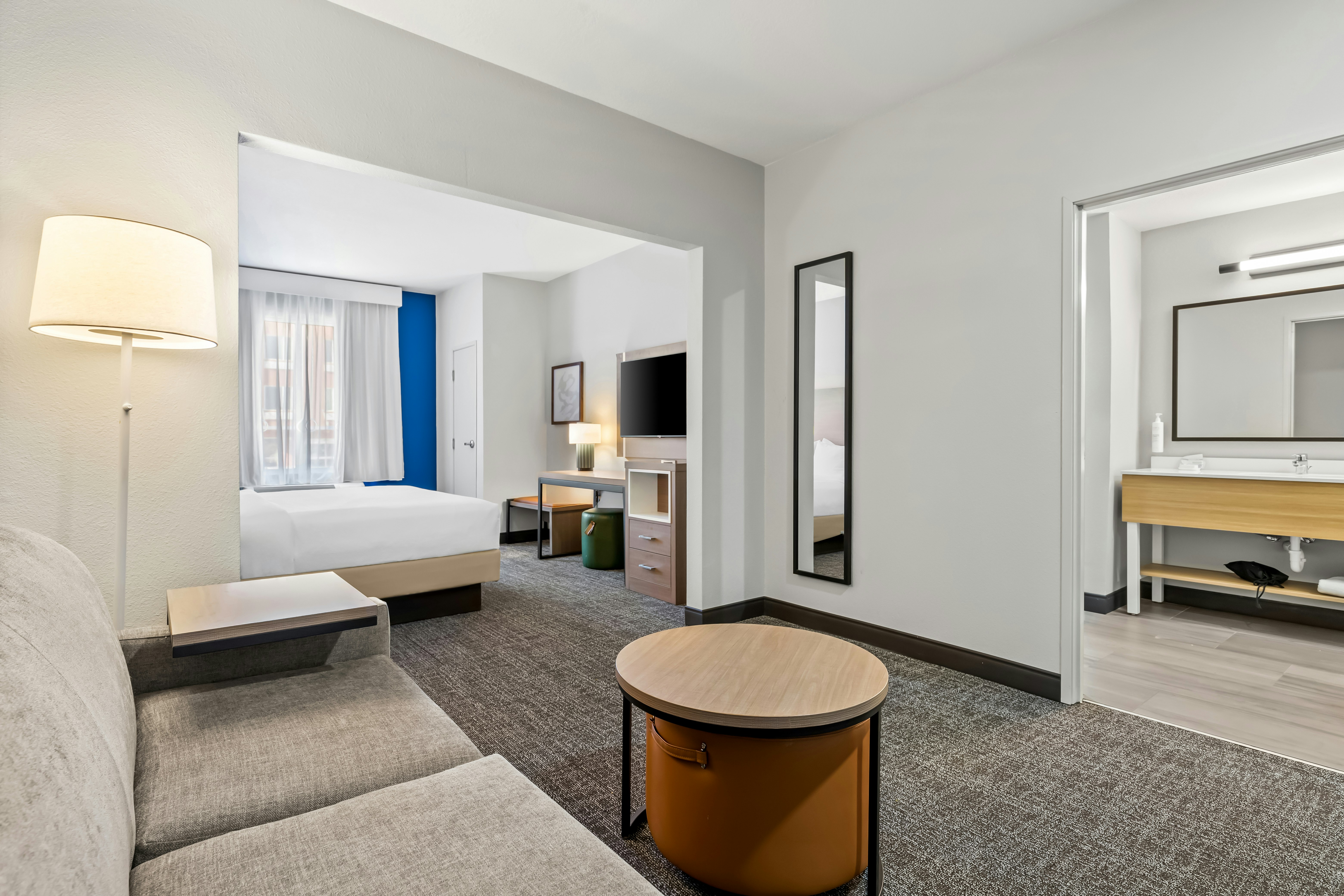 Spark by Hilton Catoosa Tulsa 26/26