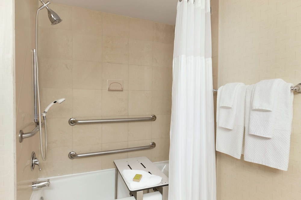 Doubletree Hotel Annapolis 11/43