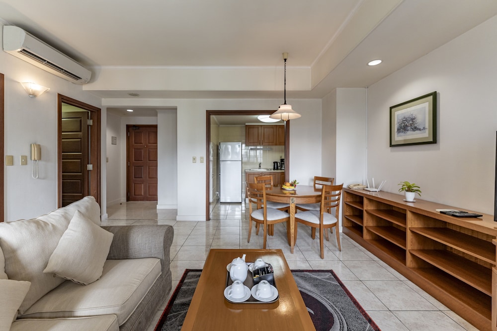 Garden View Court Serviced Apartments 35/50