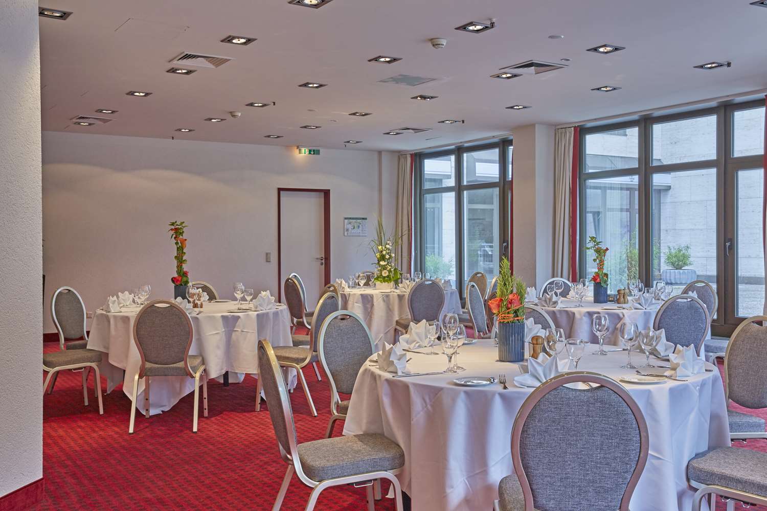 H+ HOTEL BAD SODEN 21/32