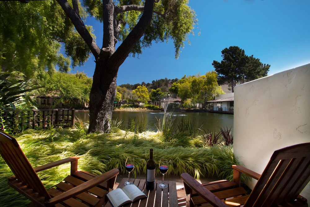 Quail Lodge Resort Golf Club 1/37