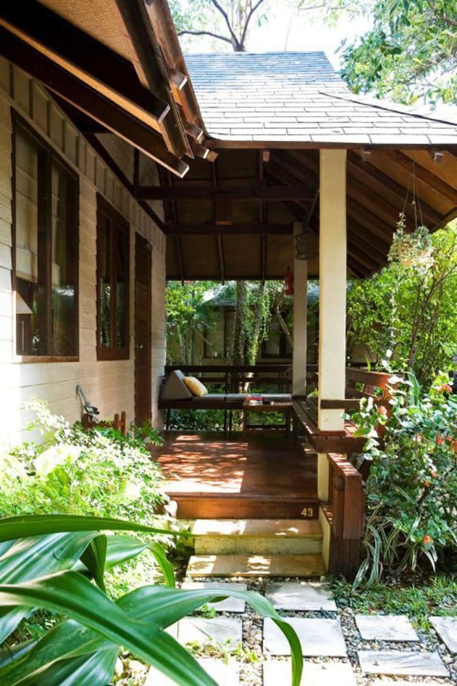 FISHERMANS VILLAGE RESORT 3/32