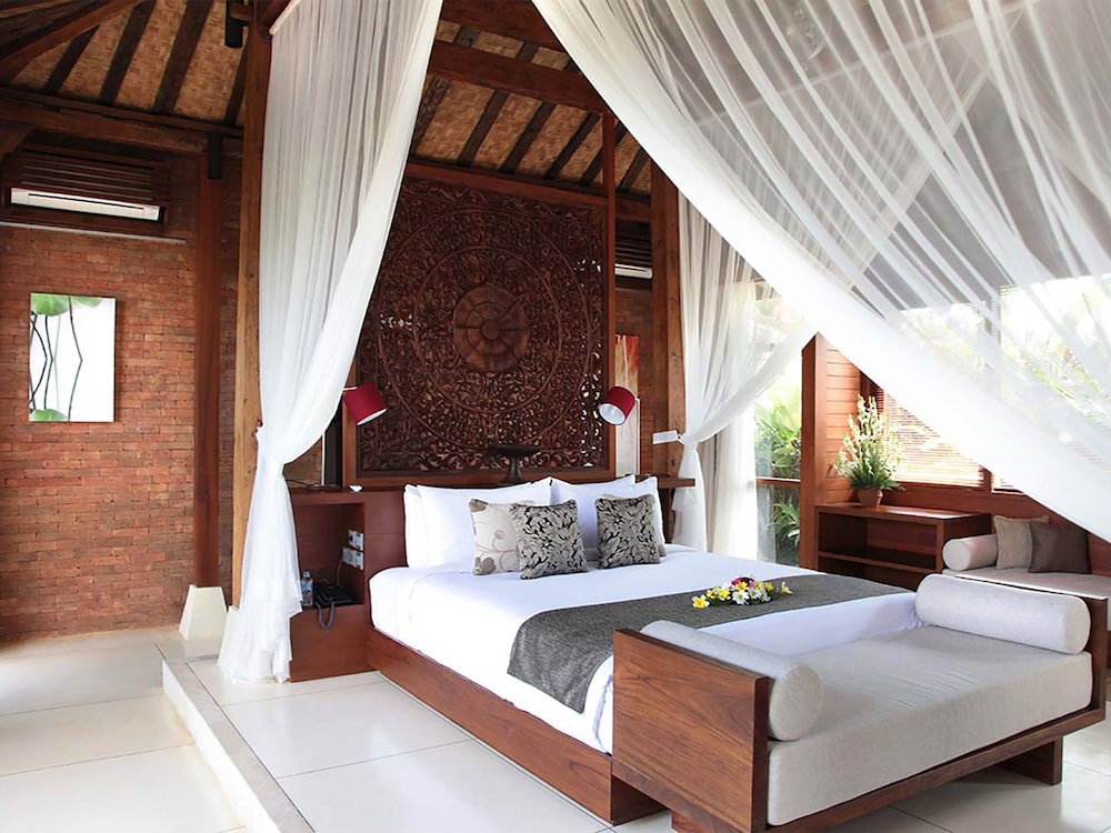 Dea Villas 16/50
