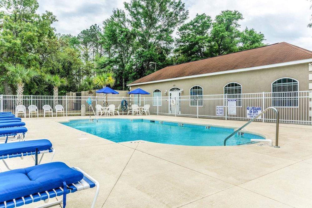 Comfort Inn N Myrtle Beach Barefoot Landing 16/36