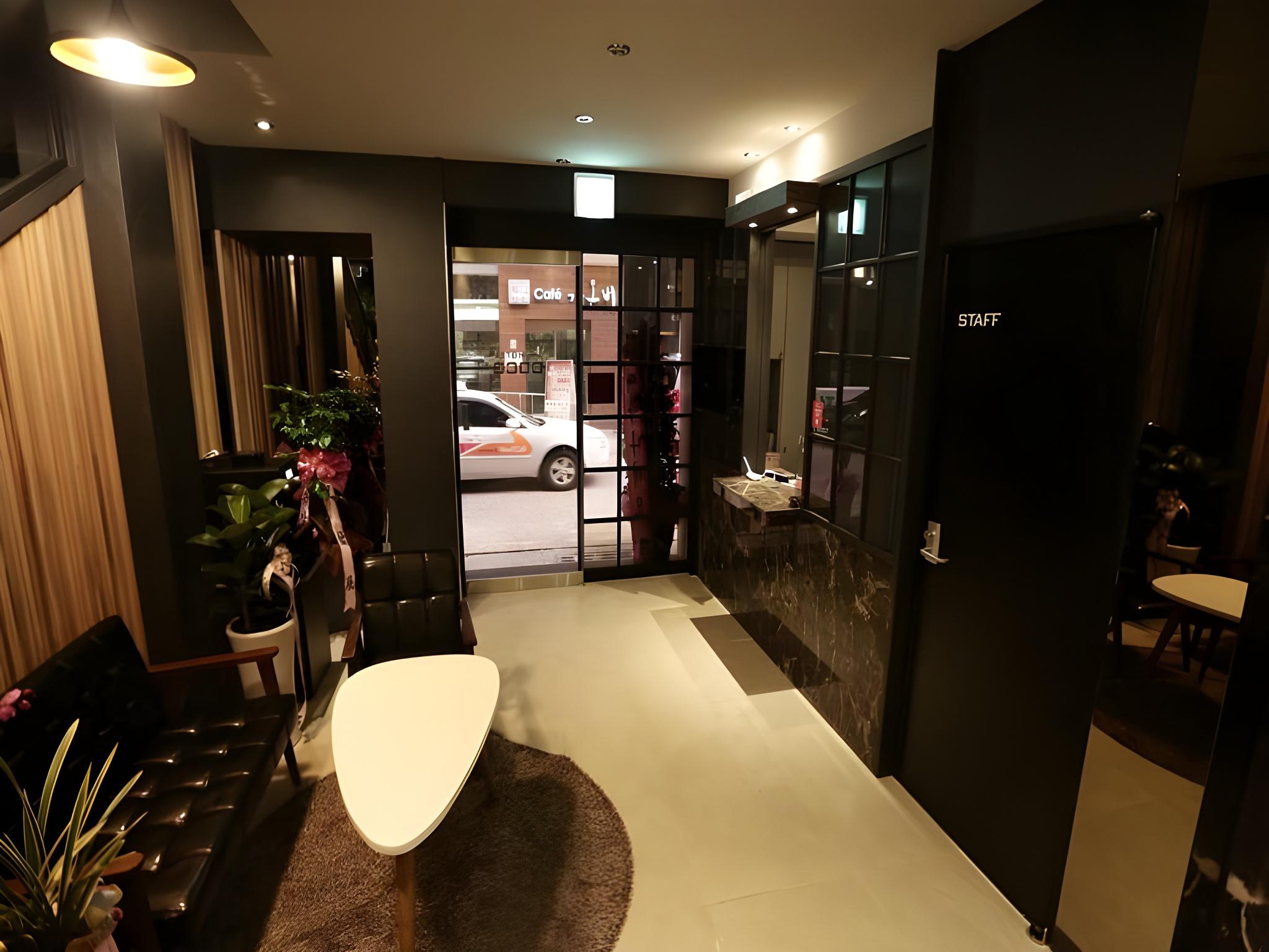 Hotel Coco 36/42