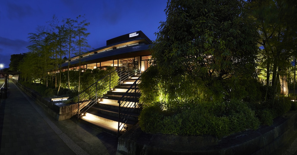 HYATT REGENCY KYOTO 4/72
