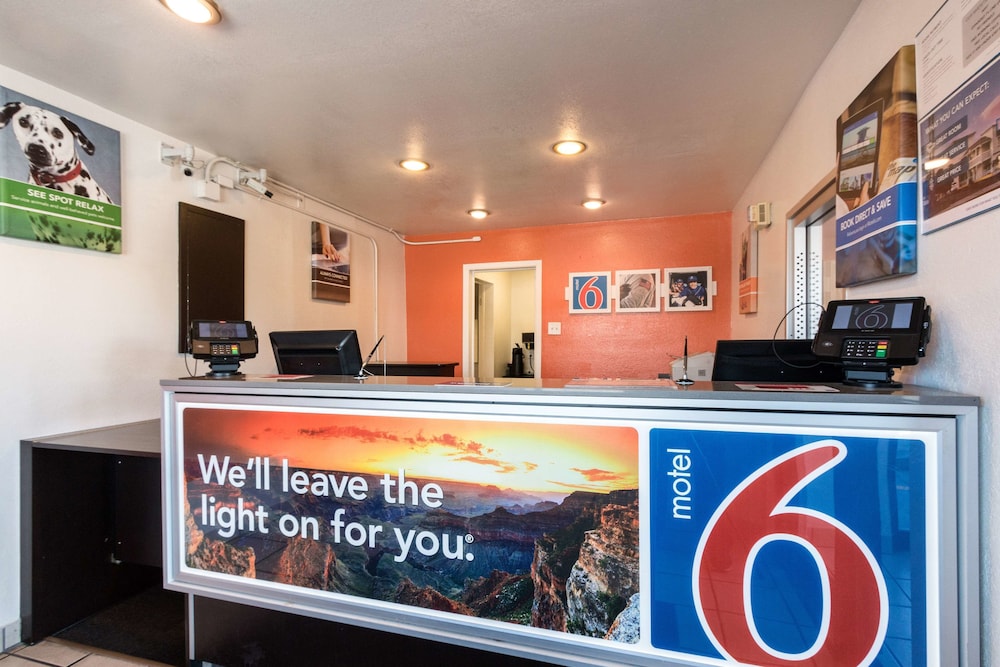Motel6 Austin, TX - Airport - South 18/58