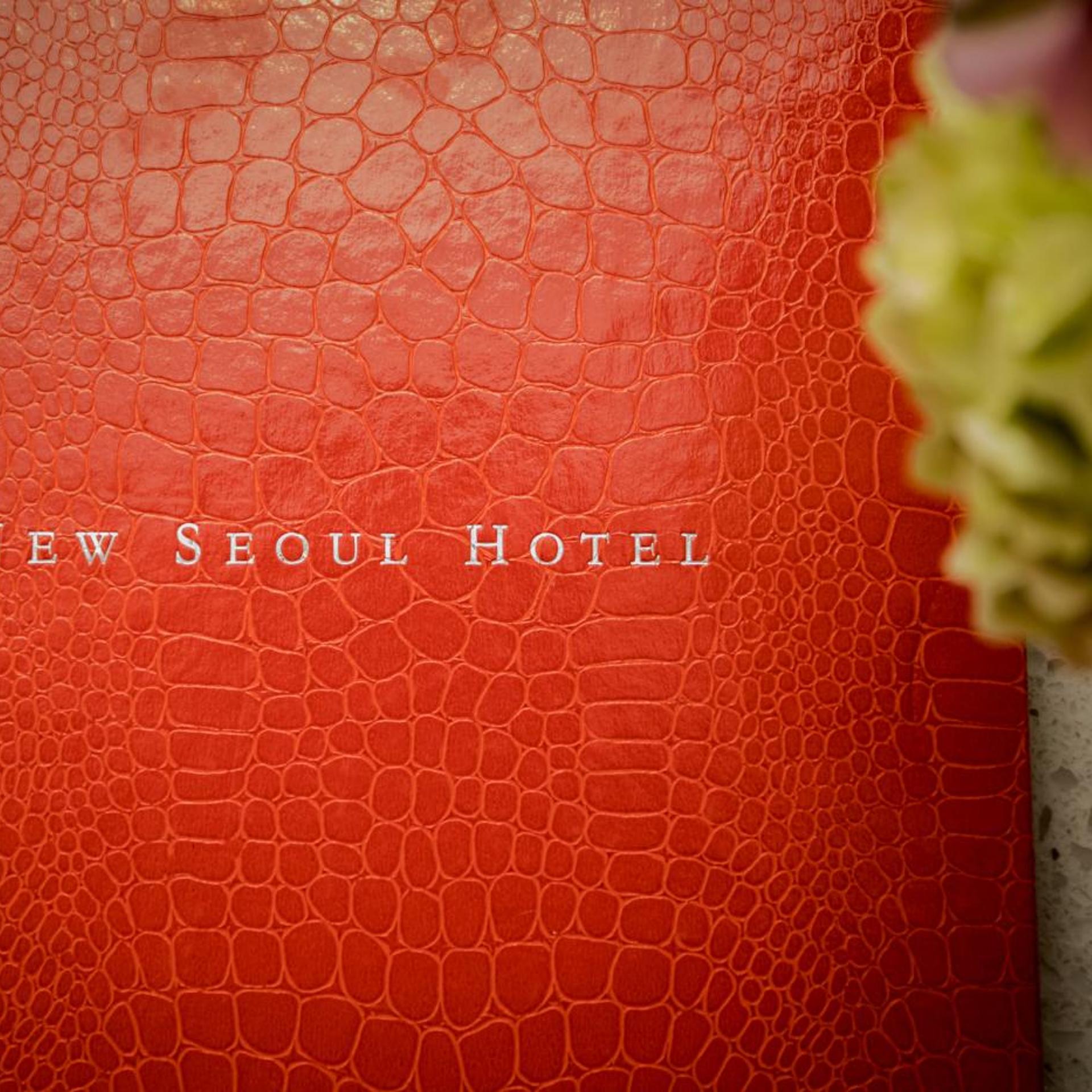 Olyver Hotel 18/25
