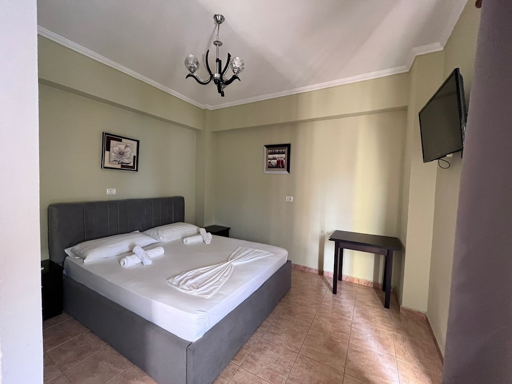 Hotel Primavera 19/50