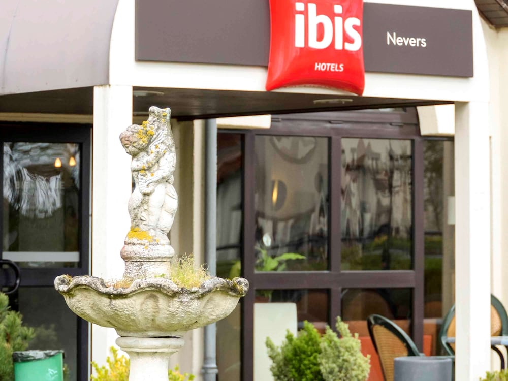 Ibis Nevers 30/63