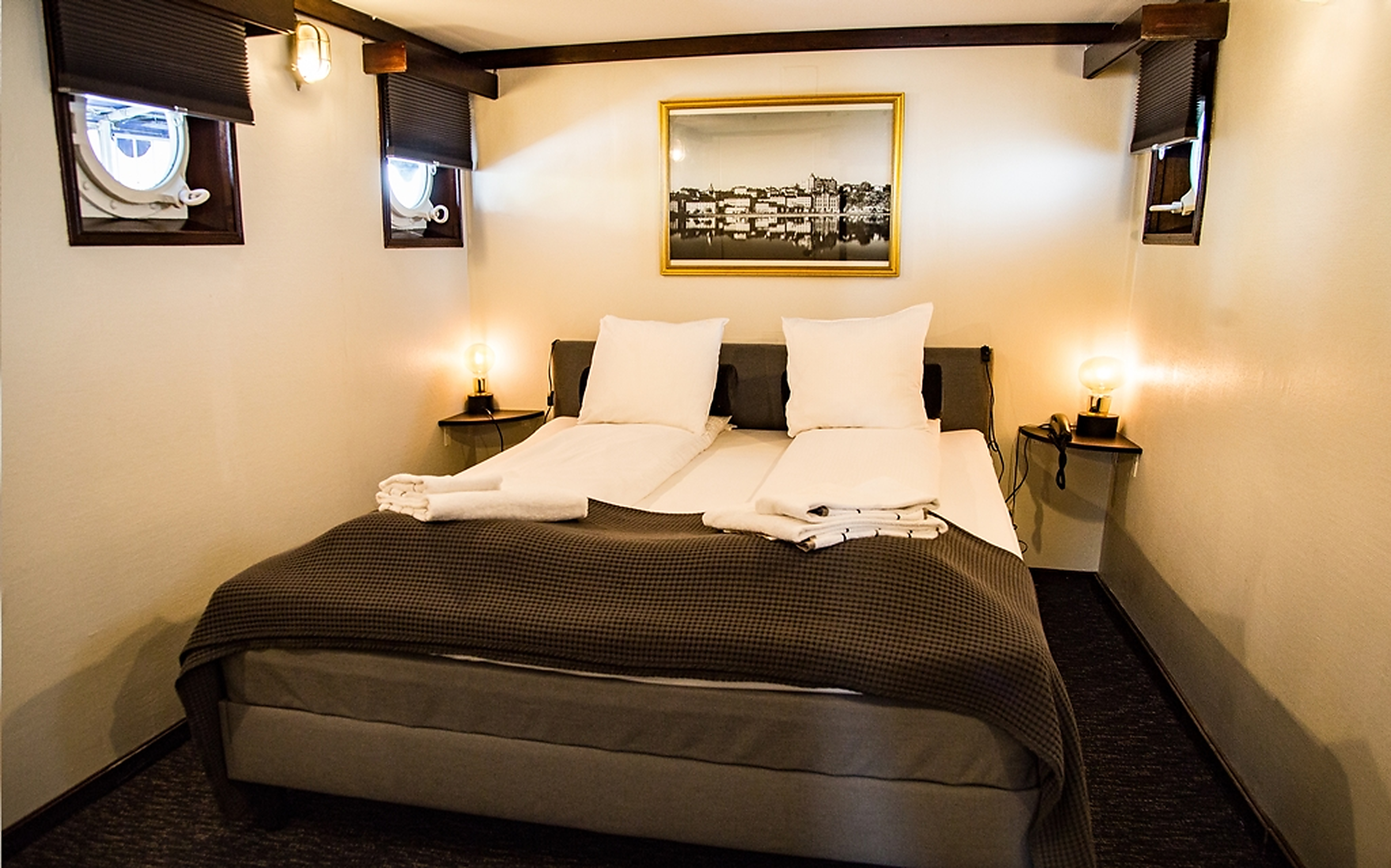 Suite, Sea View