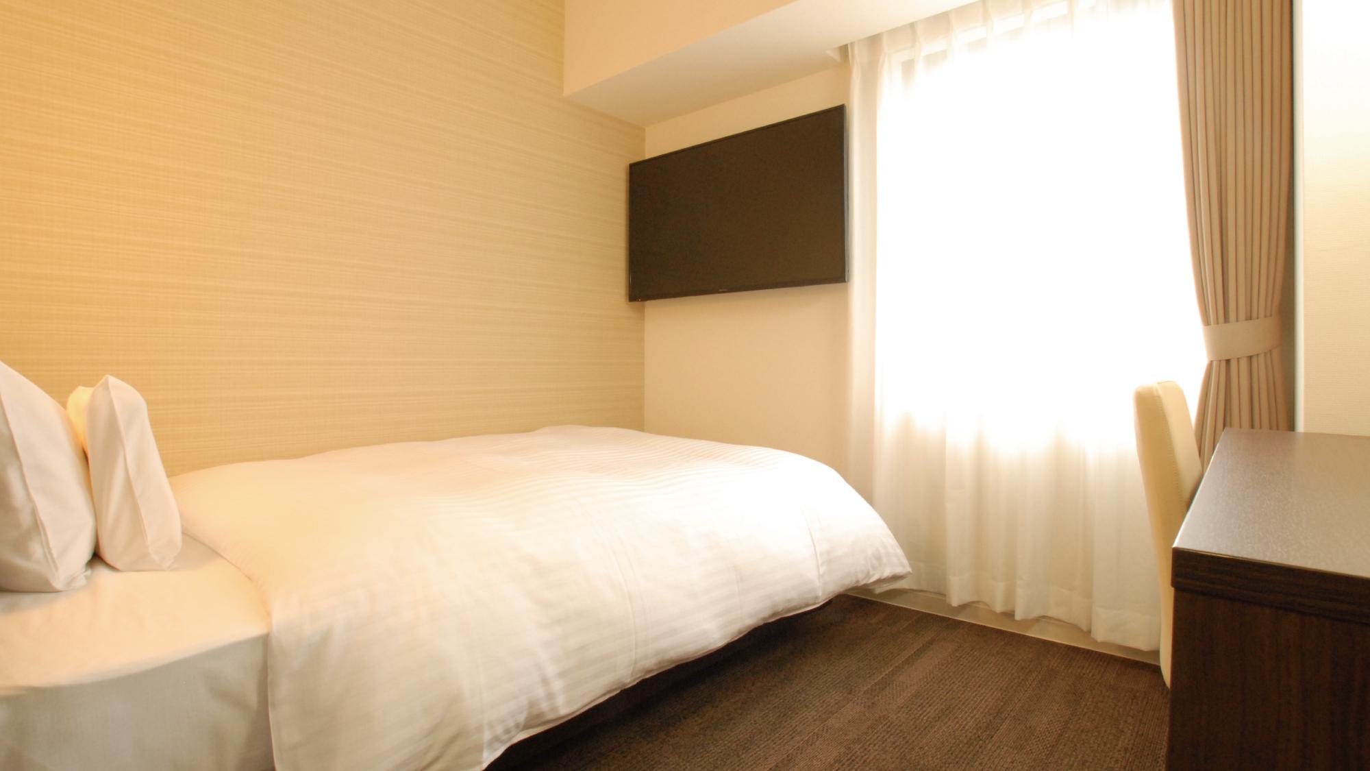 Moderate, Single, Double Bed