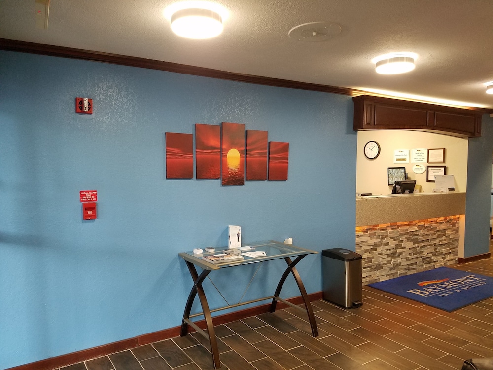 Baymont By Wyndham La Crosse/Onalaska 9/47