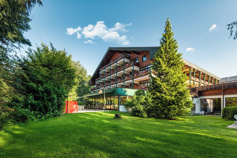 Alpenland Sporthotel 70/72
