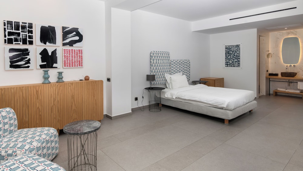 3 BEDROOMS, POOL, PRESTIGE, FAMILY, SUITE, SEA VIEW