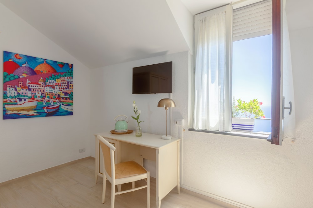 HOTEL BACCO 36/50