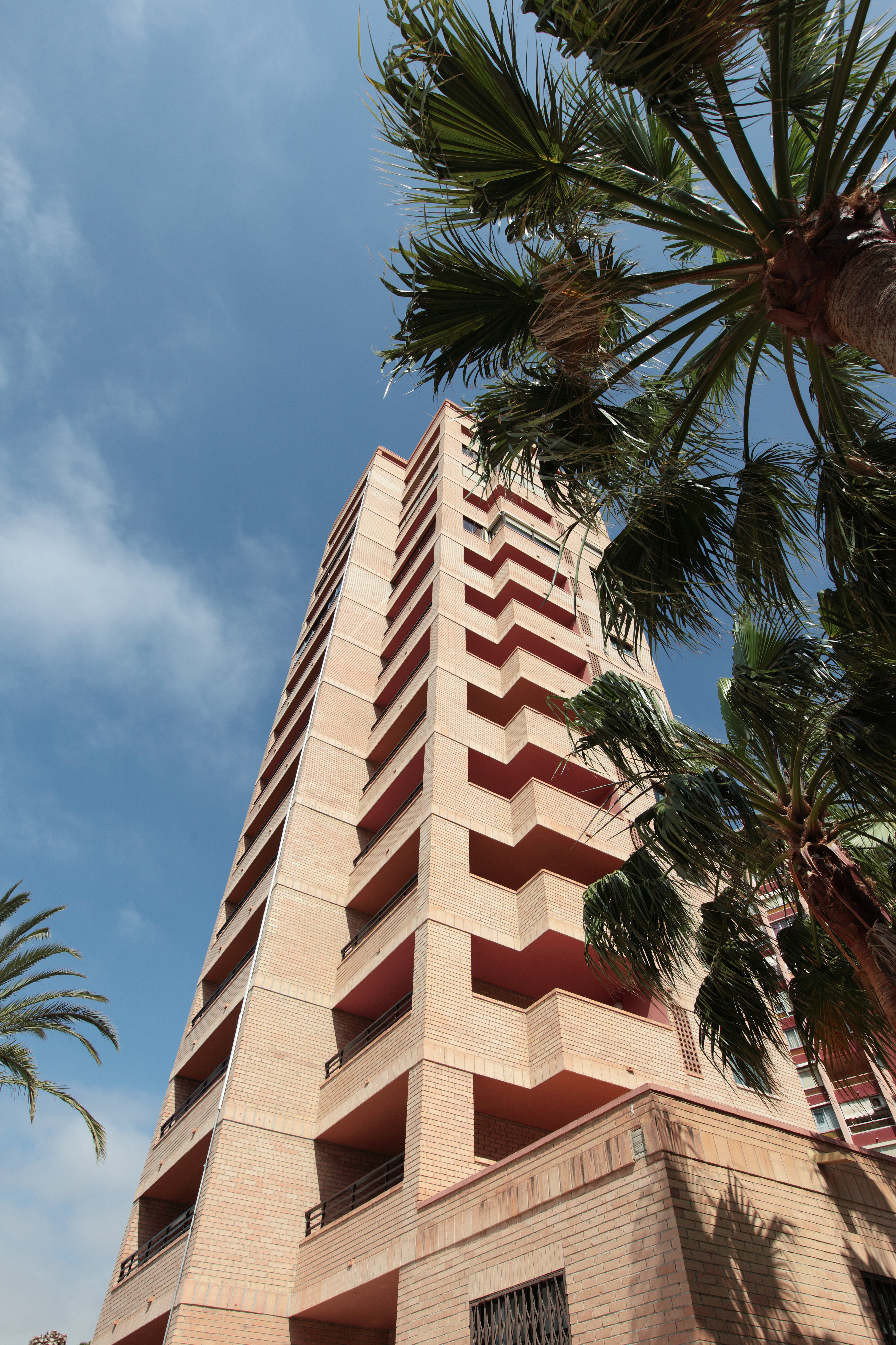 La Caseta Apartments 3/49