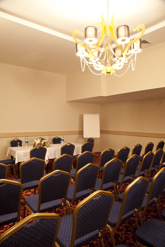 Merve Sun Hotel And Spa 37/50