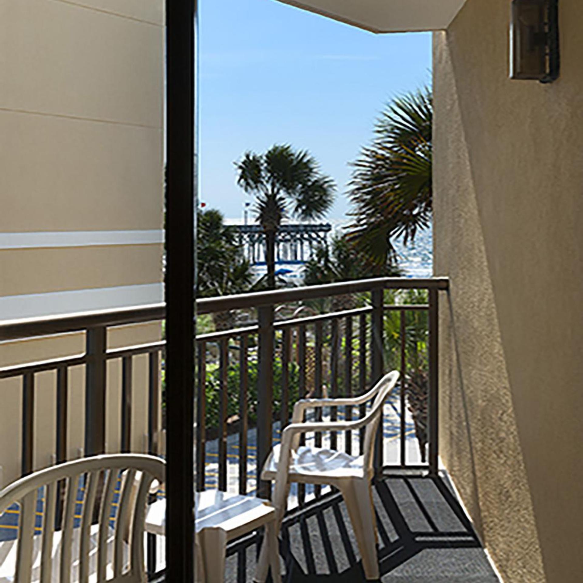 Room, 2 Queen Beds, Ocean View, Stair Access Only, Corner