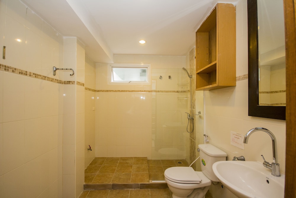 Tamnak Resort 45/50