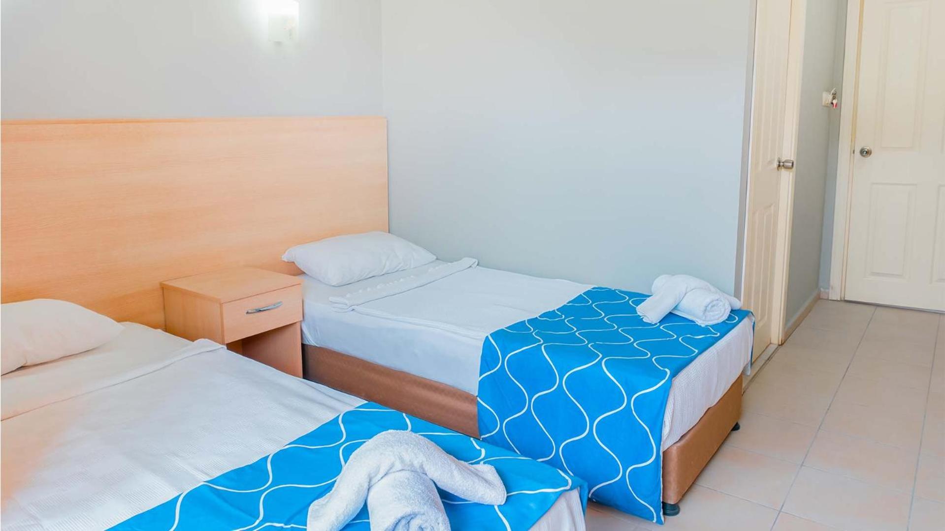 Room, Double Bed, Garden View