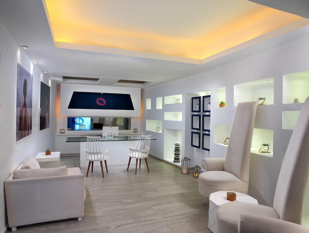 ME Cabo - Adults only 33/50