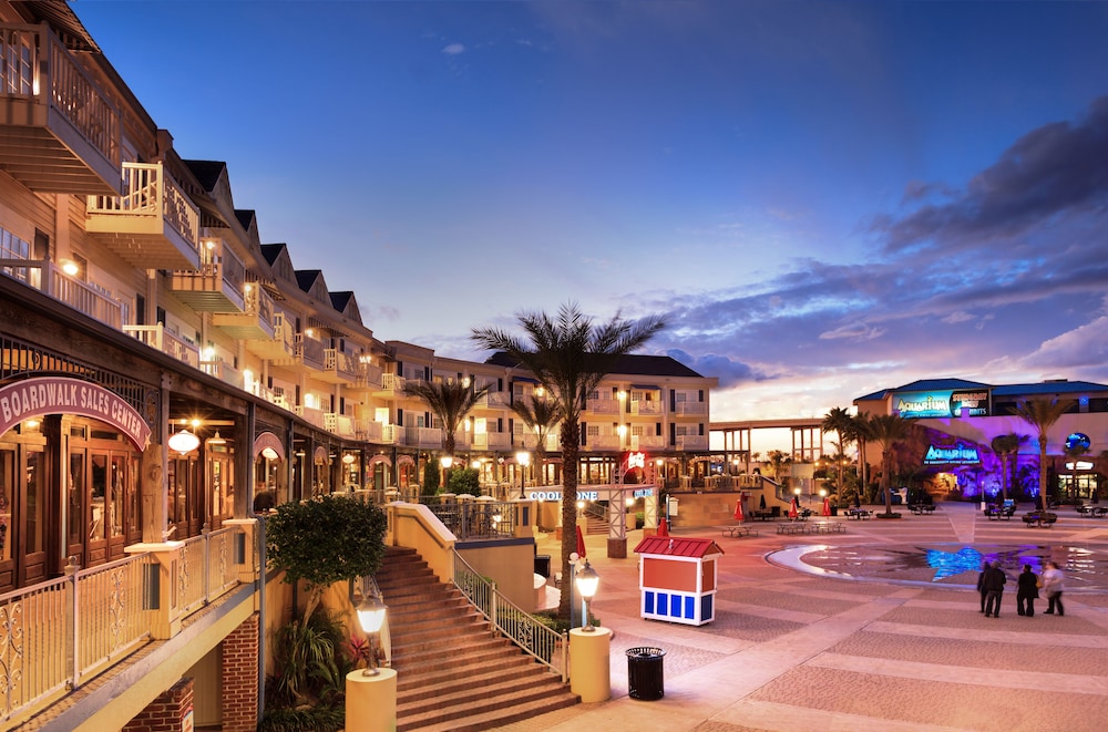Kemah Boardwalk Inn 46/50