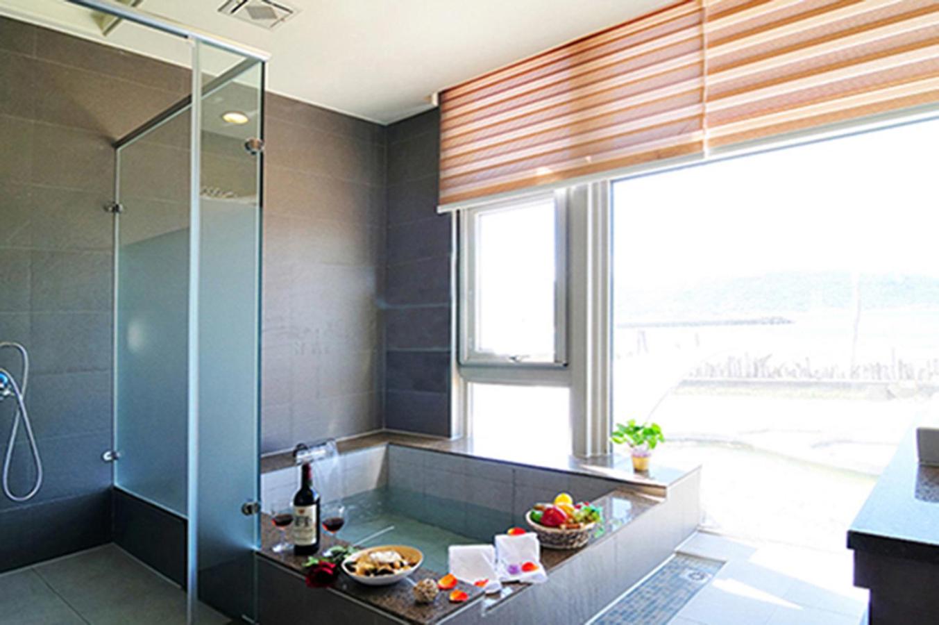 Jinshan Bay Spring Resort 45/45
