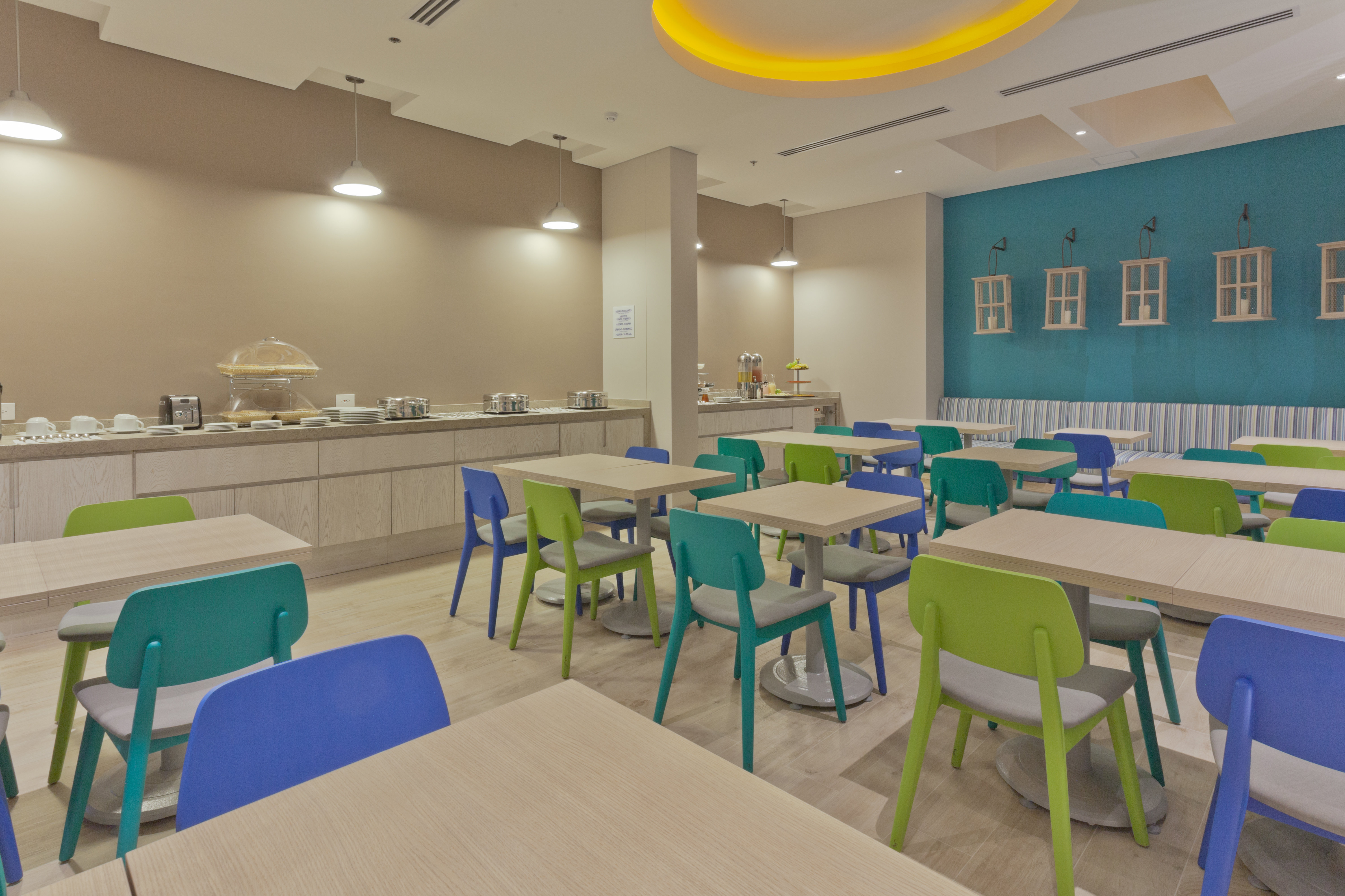HOLIDAY INN EXPRESS YOPAL 24/33