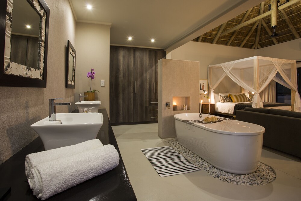 Moya Safari Villa 38/38