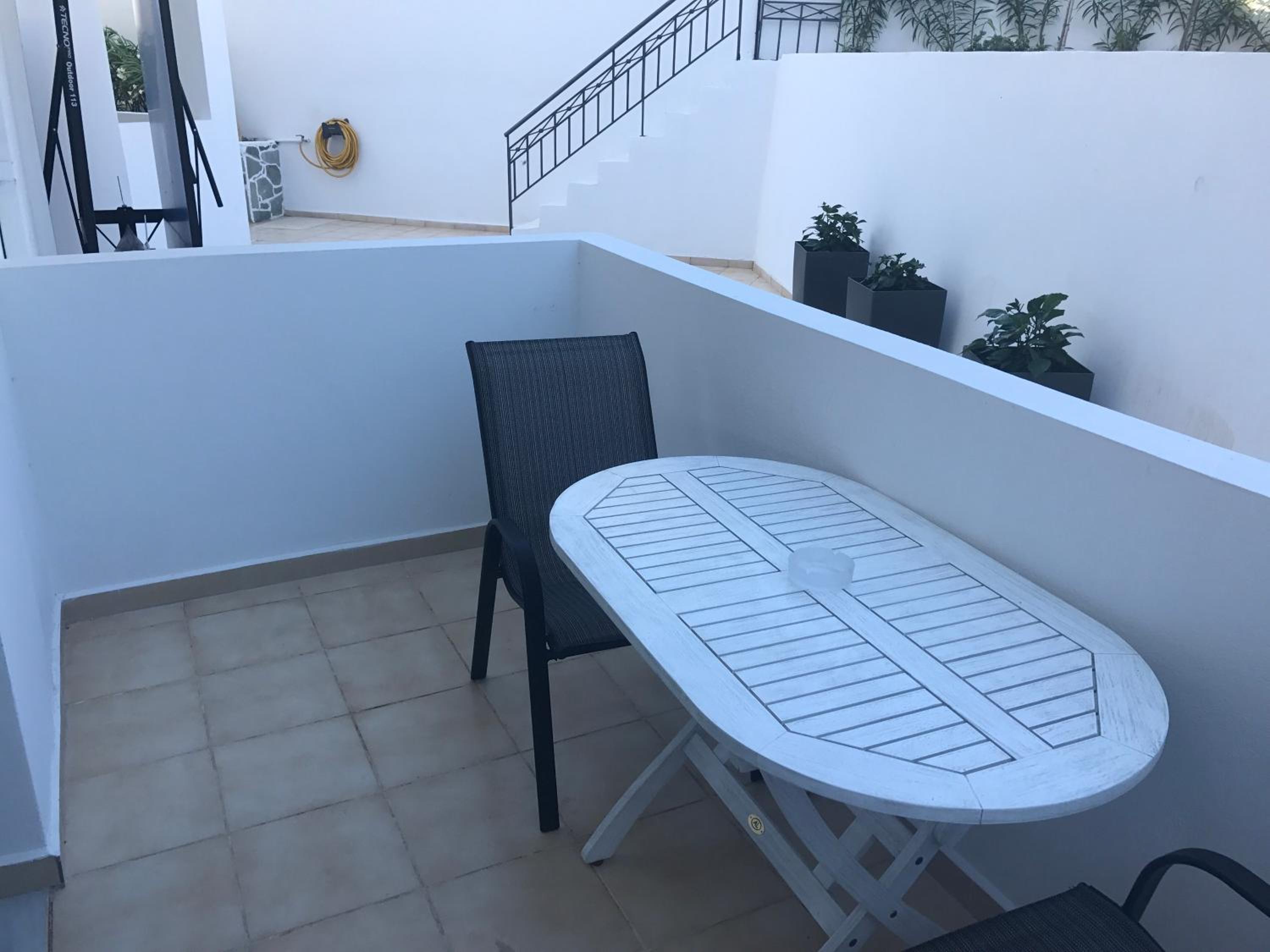 Natalies Hotel and Apartments 27/54