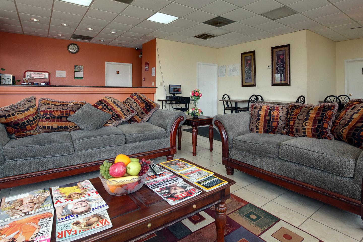 Americas Best Value Inn Suites Greenwood 4/7