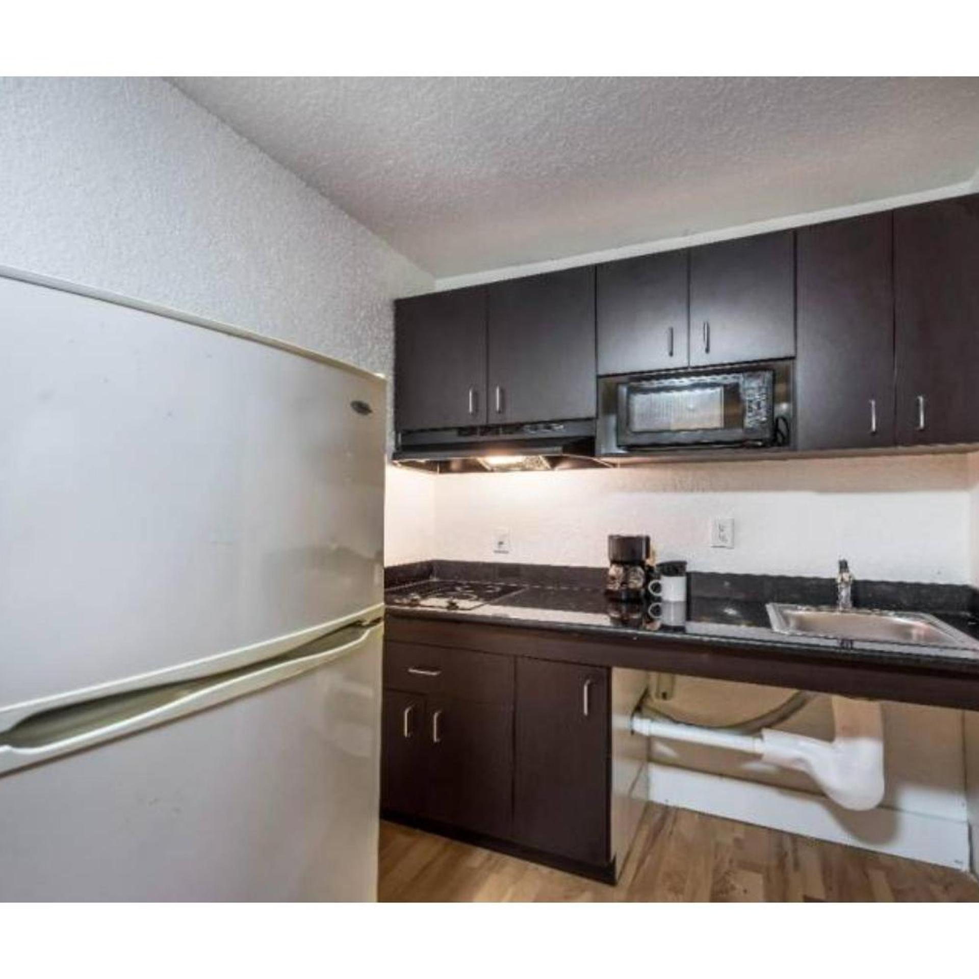 Studio6 Irving, TX - Irving DFW Airport East 32/34