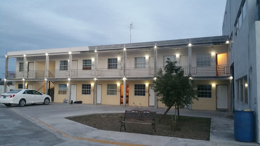 Hotel Estrella 29/34