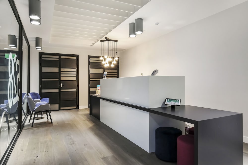 PLUM SERVICED APARTMENTS CARLTON 5/40