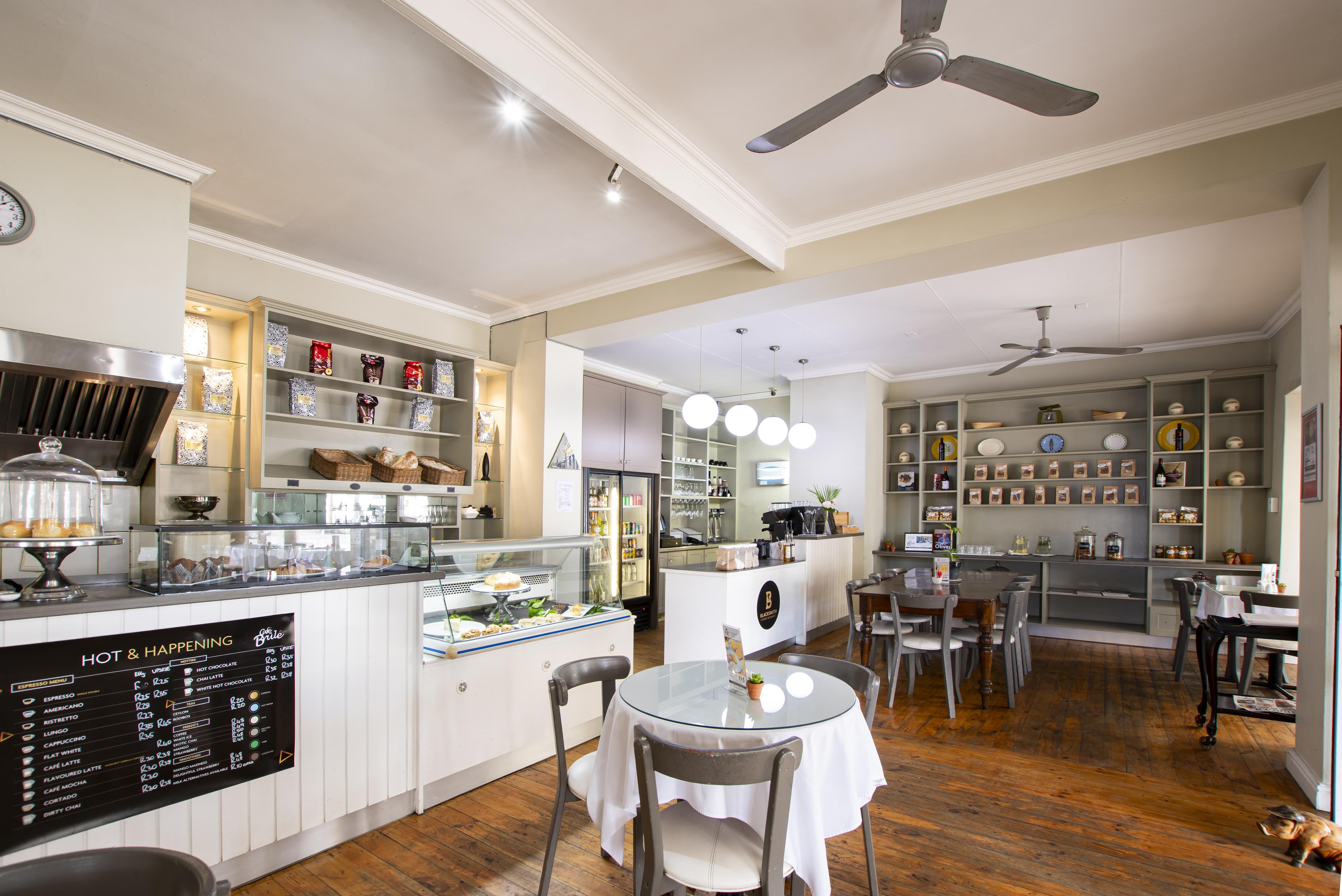 Queen's Hotel by BON Hotels 33/43