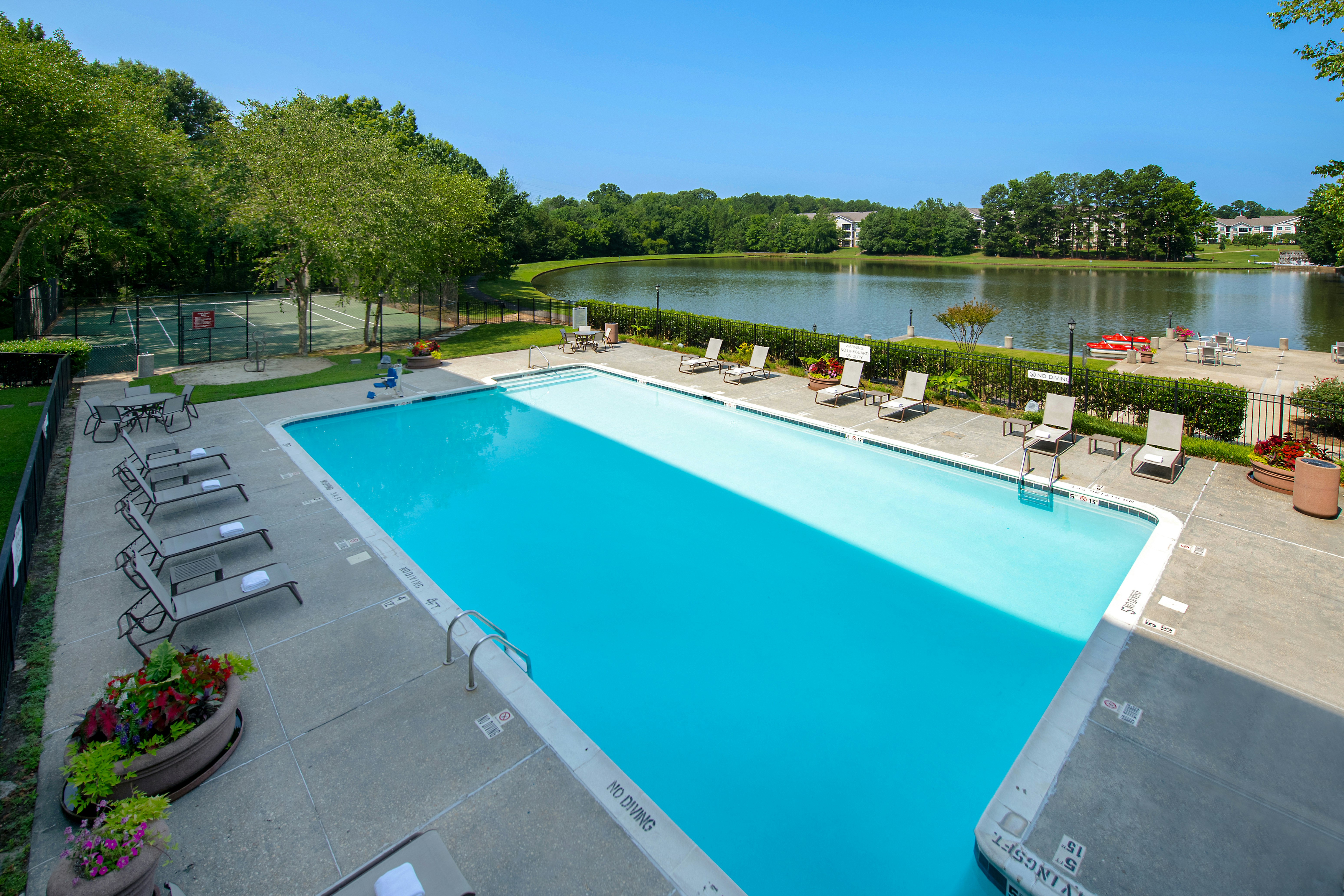 DoubleTree Suites by Hilton Raleigh - Durham 36/82