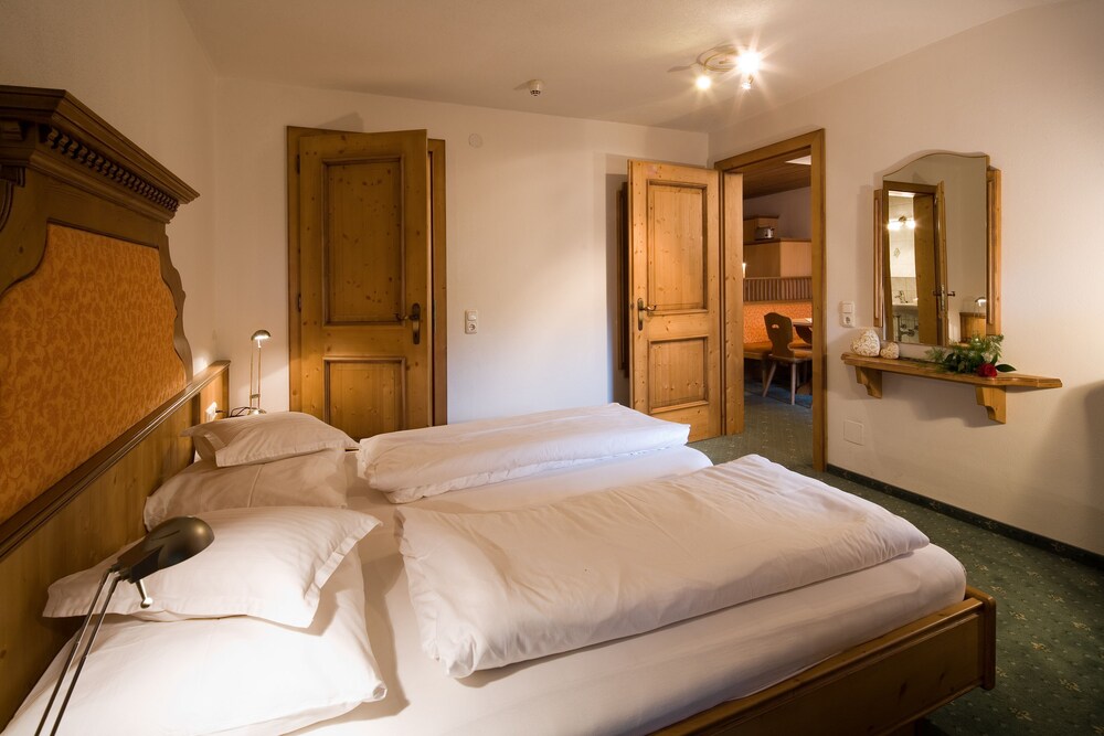 Hotel Obermair Fieberbrunn 13/33