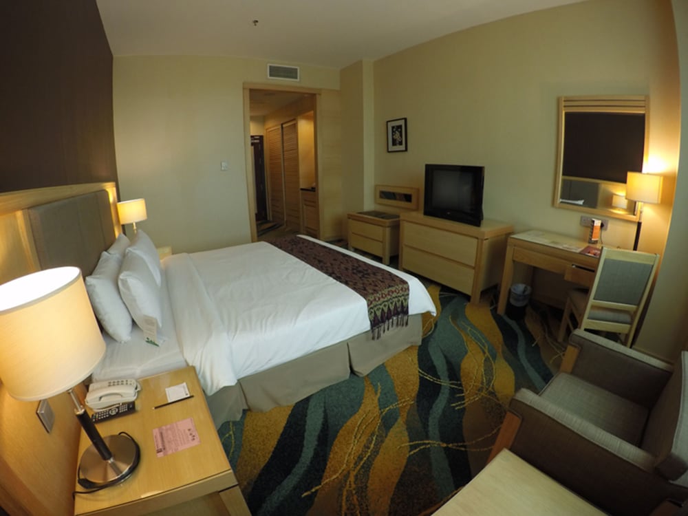 Imperial Palace Hotel 27/52