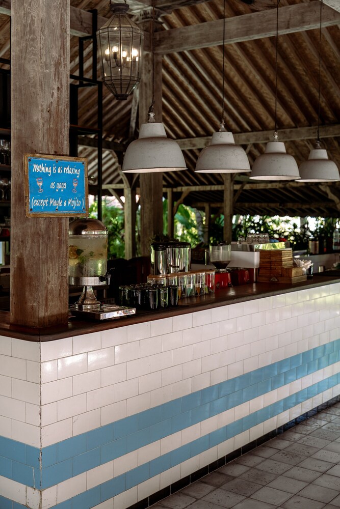 Hotel Komune and Beach Club Bali 10/71