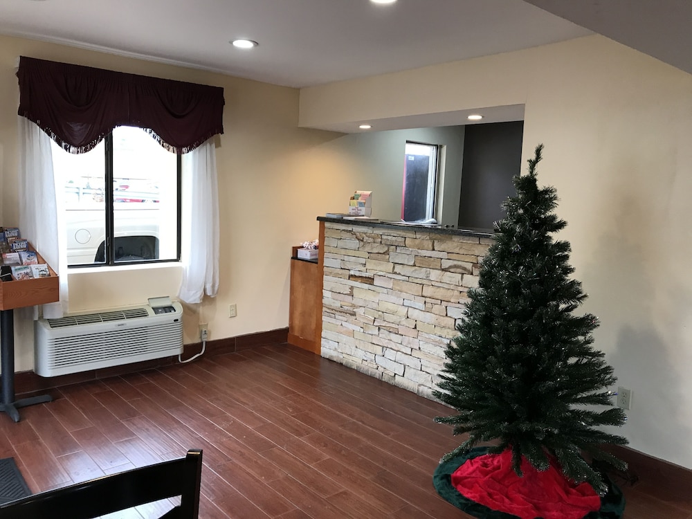 Red Roof Inn Kimball, TN - I-24 11/19