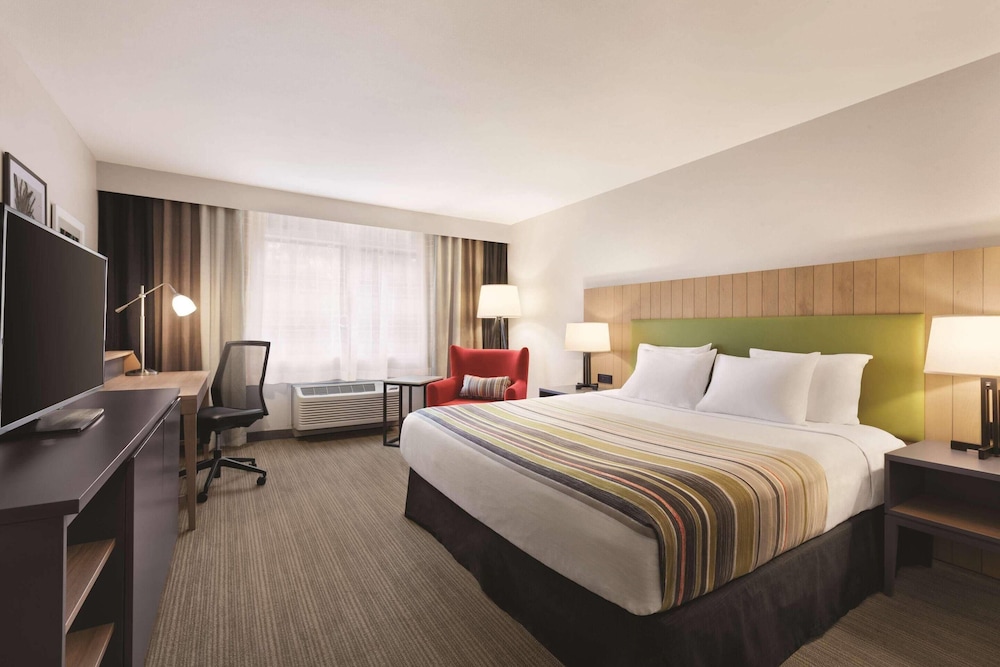 غرفة تقليدية بسرير كينج لذوي الإعاقة، Country Inn Suites By Radisson Seattle Bothell Wa 2/9
