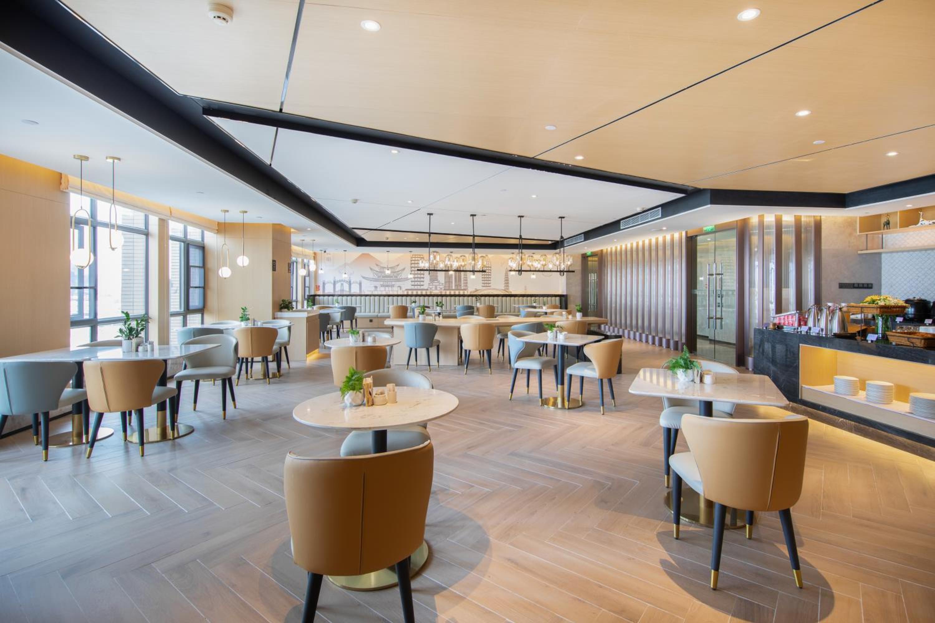 Atour Hotel (Kunming Daguan Park) 28/34