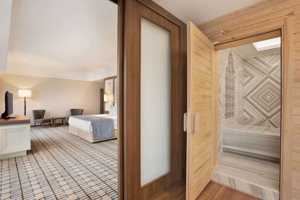 Ramada Plaza by Wyndham Rize 23/55