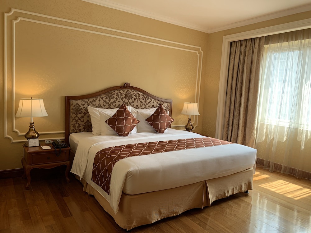 Hotel Grand Saigon 16/73
